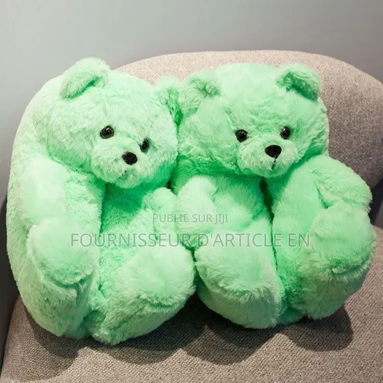 Chaussure Pantoufles Ours en Peluche.