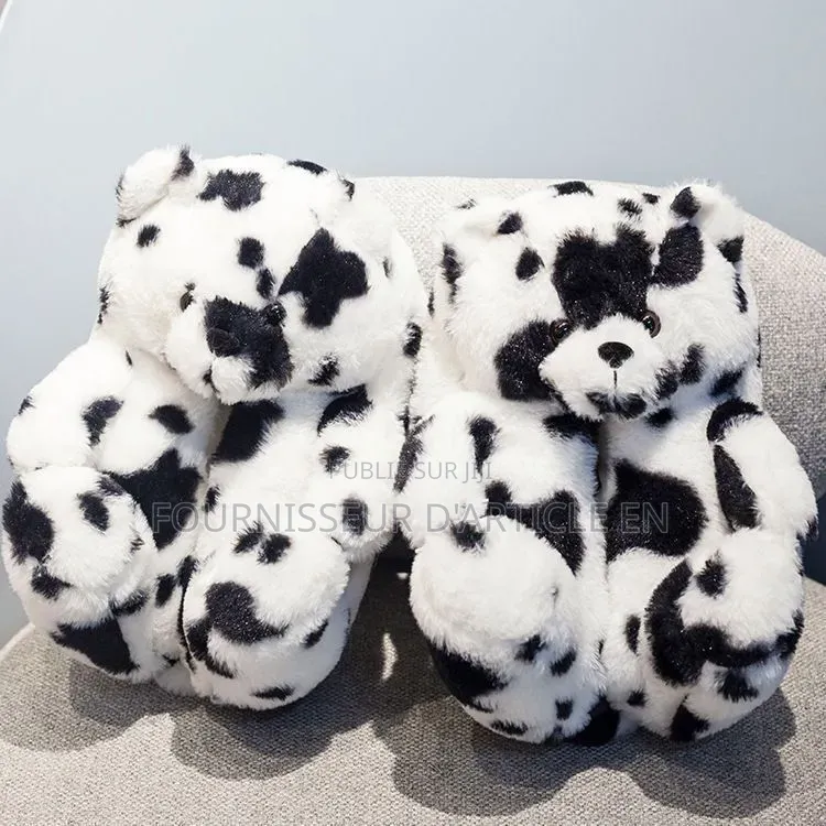 Chaussure Pantoufles Ours en Peluche.