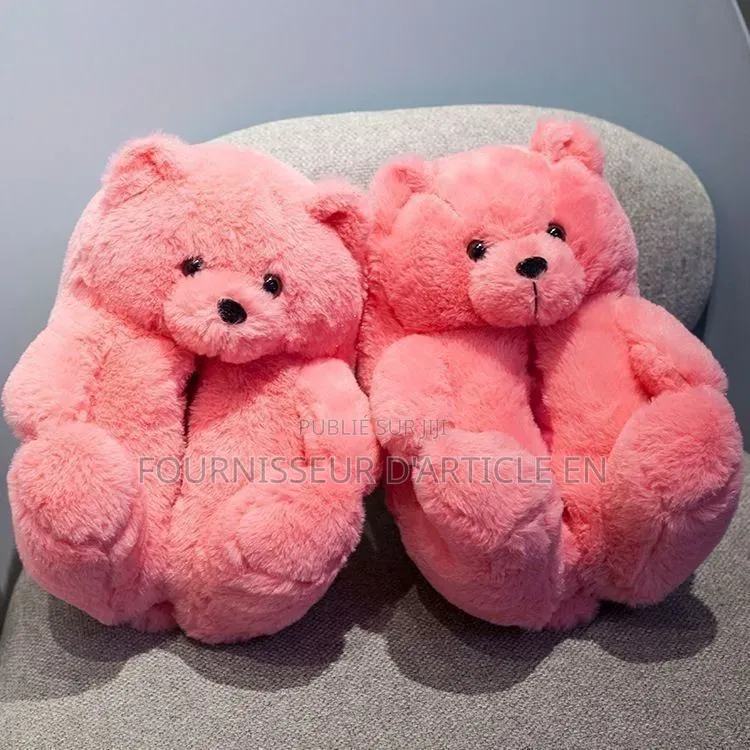 Chaussure Pantoufles Ours en Peluche.