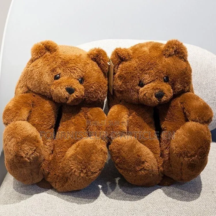 Chaussure Pantoufles Ours en Peluche.