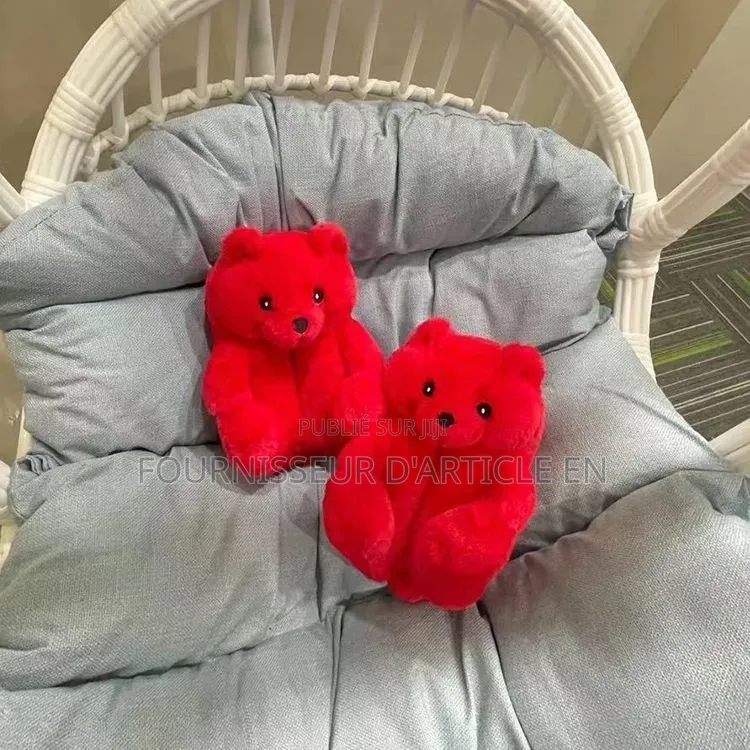 Chaussure Pantoufles Ours en Peluche.