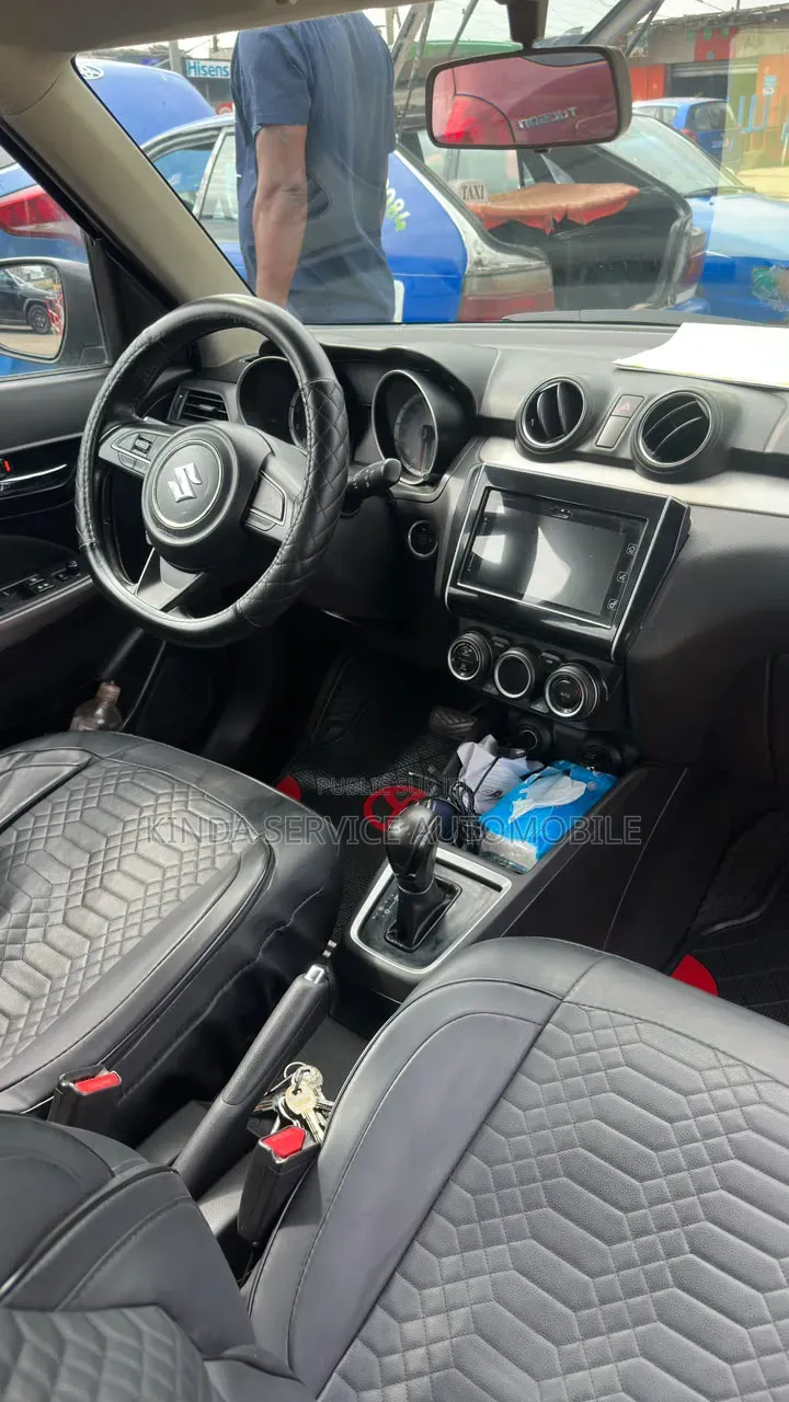 Suzuki Swift RS 2022 Noir