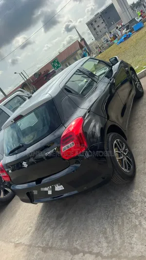 Suzuki Swift RS 2022 Noir