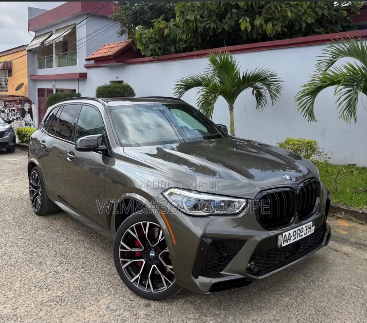 Nouveau BMW X5 M50i 2023 Gris