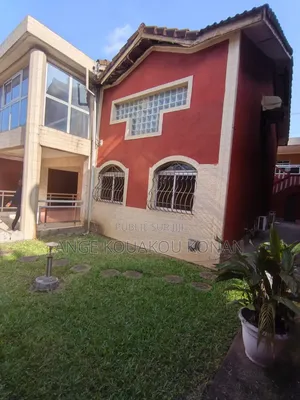 10chbre Duplex dans Ange Immobilier, Cocody à Vendre