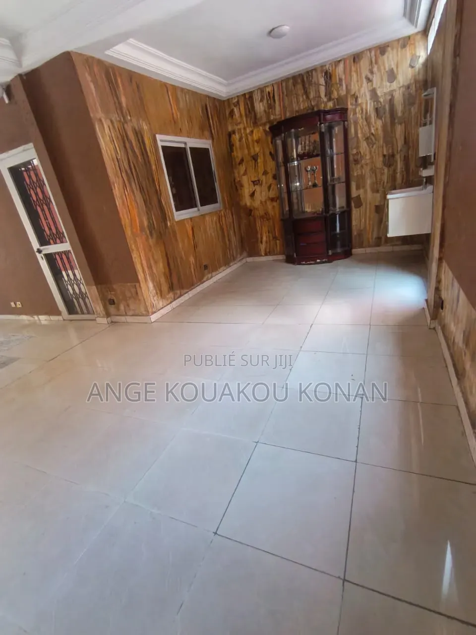 10chbre Duplex dans Ange Immobilier, Cocody à Vendre