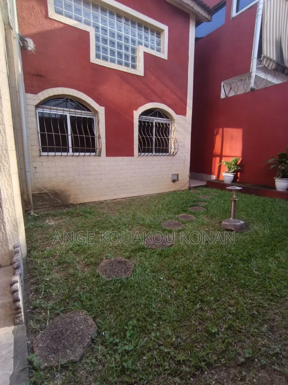 10chbre Duplex dans Ange Immobilier, Cocody à Vendre