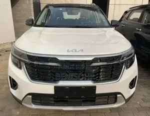 Nouveau Kia Seltos 2026 Blanc cassé