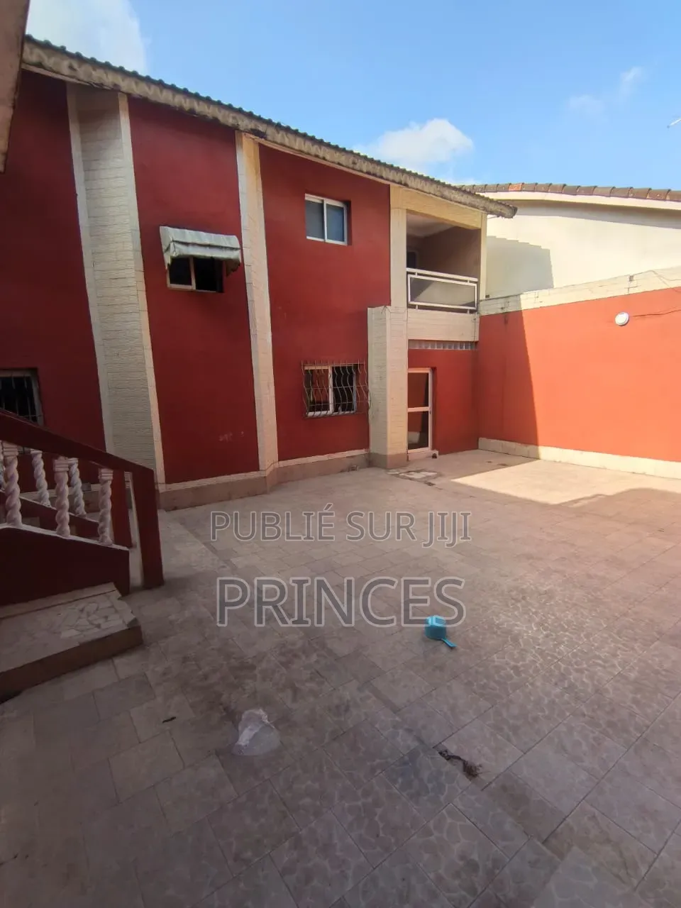 10chbre Duplex dans Prince Immobilier, Cocody à Vendre