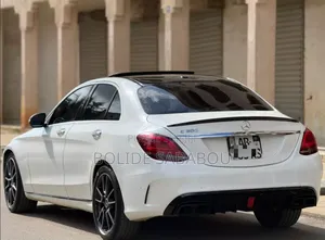Mercedes-Benz C300 2020 Blanc