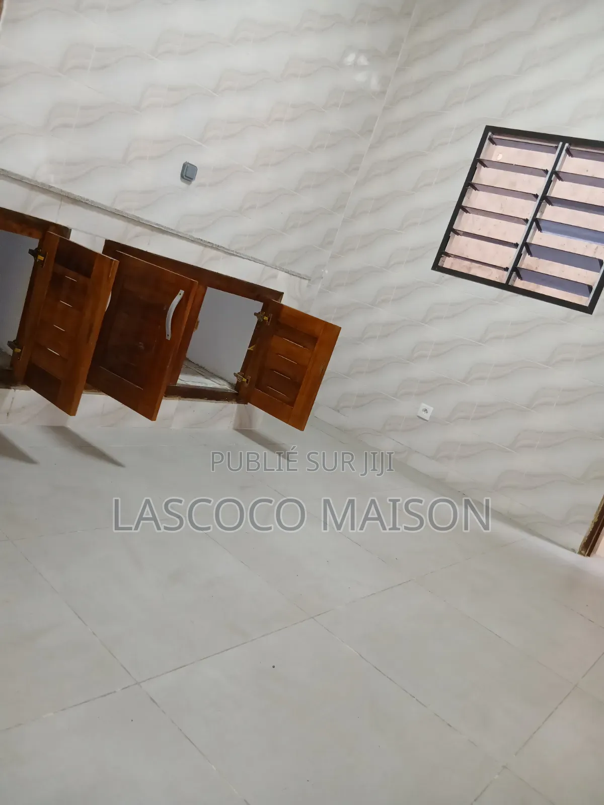 3chbre Appartement dans Lascoco Maison, Cocody à Louer
