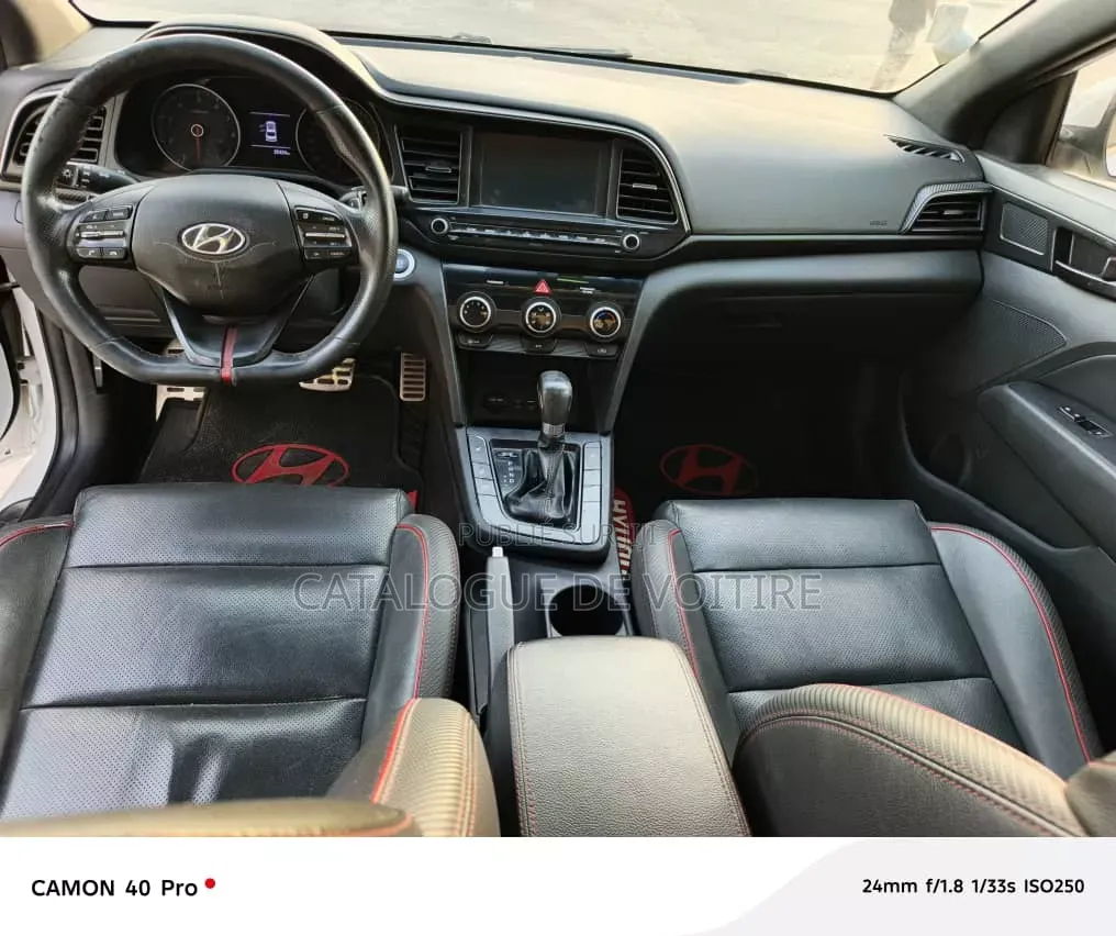 Hyundai Elantra 2020 Blanc