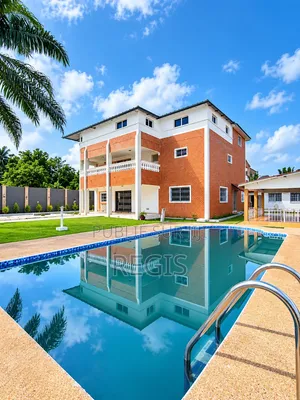 11chbre Duplex dans Regis, Cocody à Louer