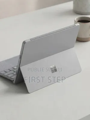 Ordinateur portable Microsoft Surface Go 8GB Intel Core i5 SSD 128GB