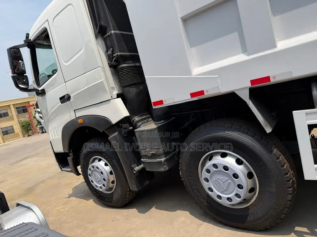 Benne Howo 12 Roues