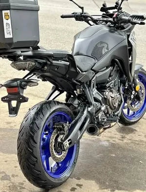 Nouveau Yamaha XSR700 2024 Noir
