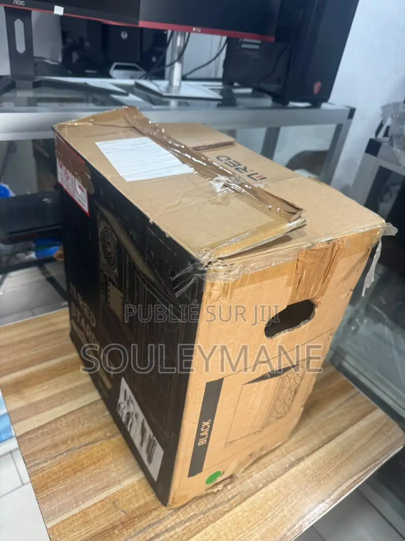 Nouveau Ordinateur de bureau Asus Autre 32GB AMD Ryzen 7 SSD 1T