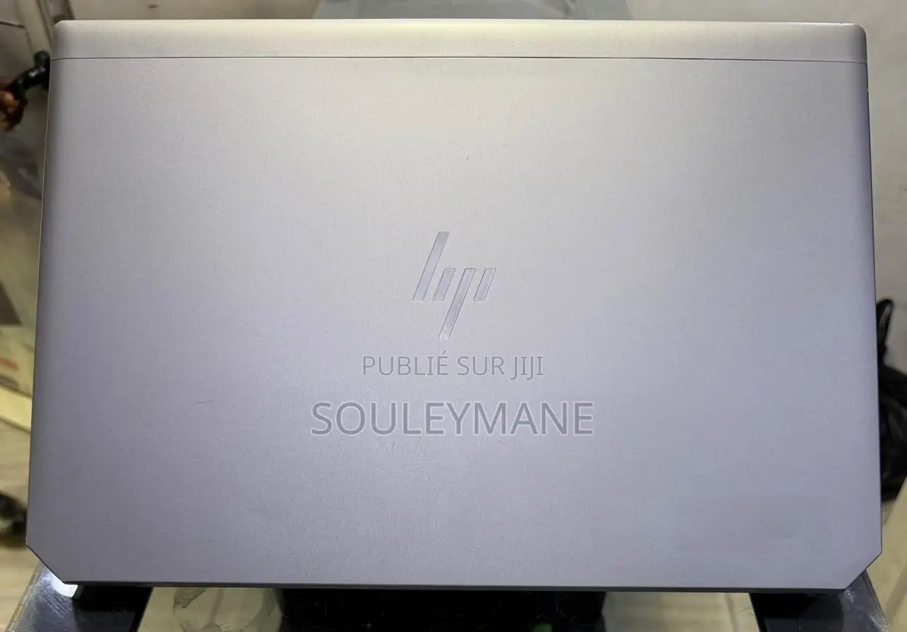 Ordinateur portable HP ZBook 15 32GB Intel Core i9 SSD 512GB