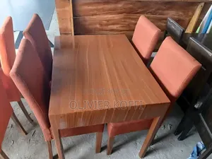 Table À Manger