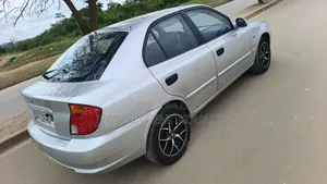 Hyundai Avante 2012 Gris