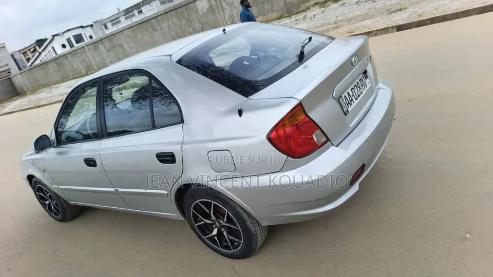 Hyundai Avante 2012 Gris
