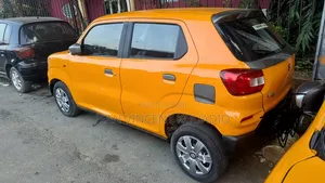 Suzuki S-Presso 2024 Jaune