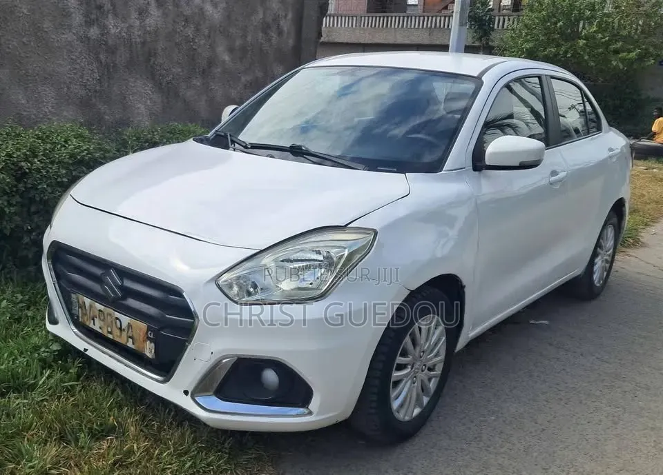 Suzuki Dzire 2023 Blanc
