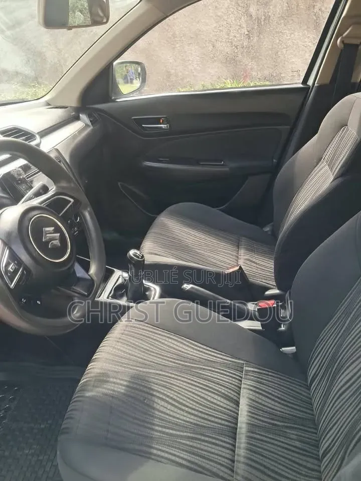 Suzuki Dzire 2023 Blanc