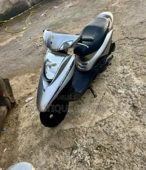 Nouveau Yamaha Autre 2025 Noir
