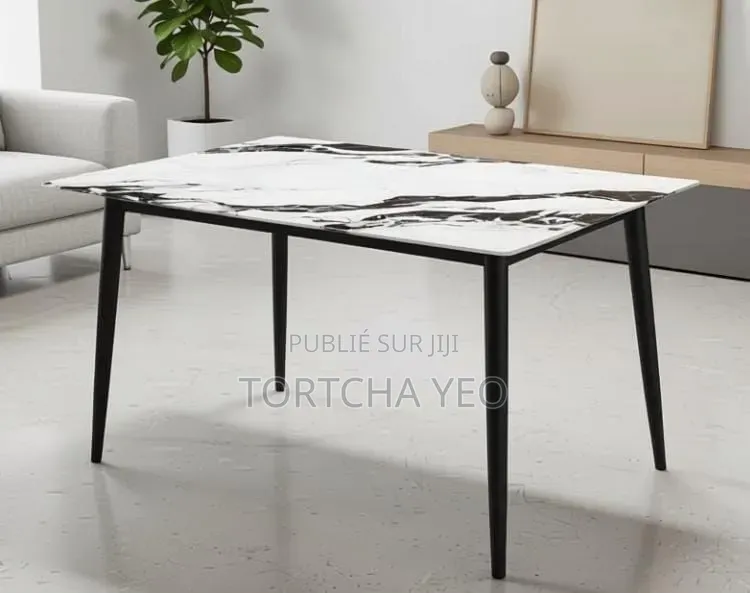  Élégance Modernité – Table Marbre 4 Places + Livraison Gratuite