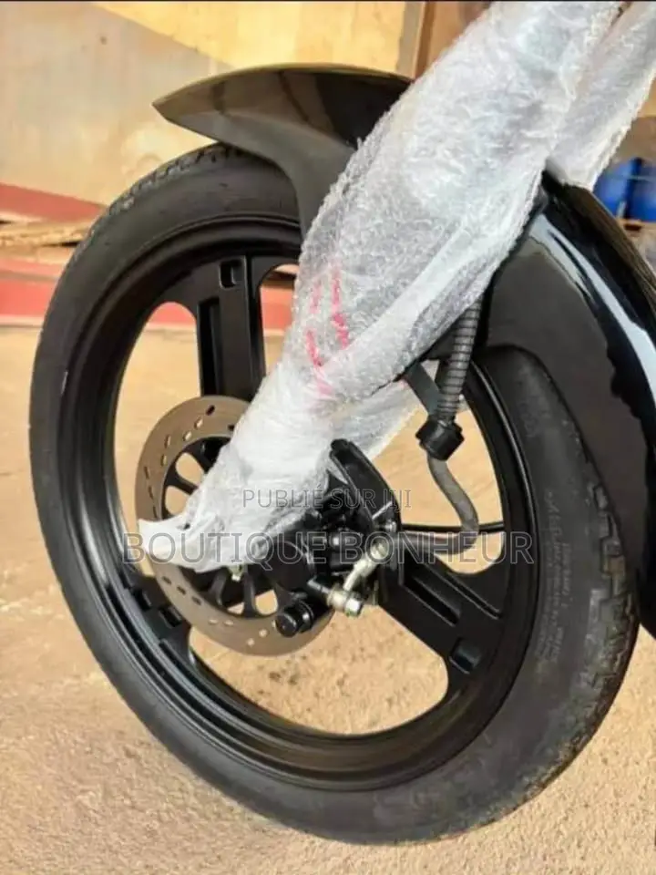 Nouveau Apsonic AP125-30 2025 Noir