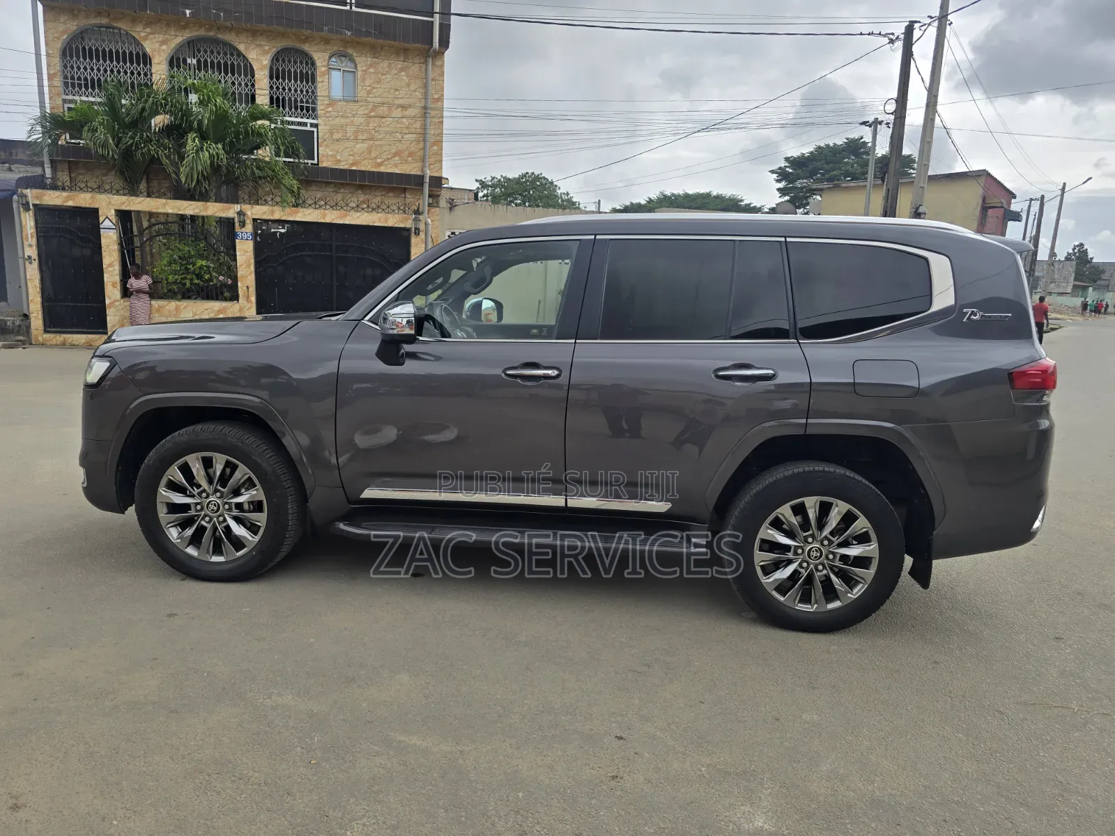 Toyota Land Cruiser 76 Series 2024 Gris