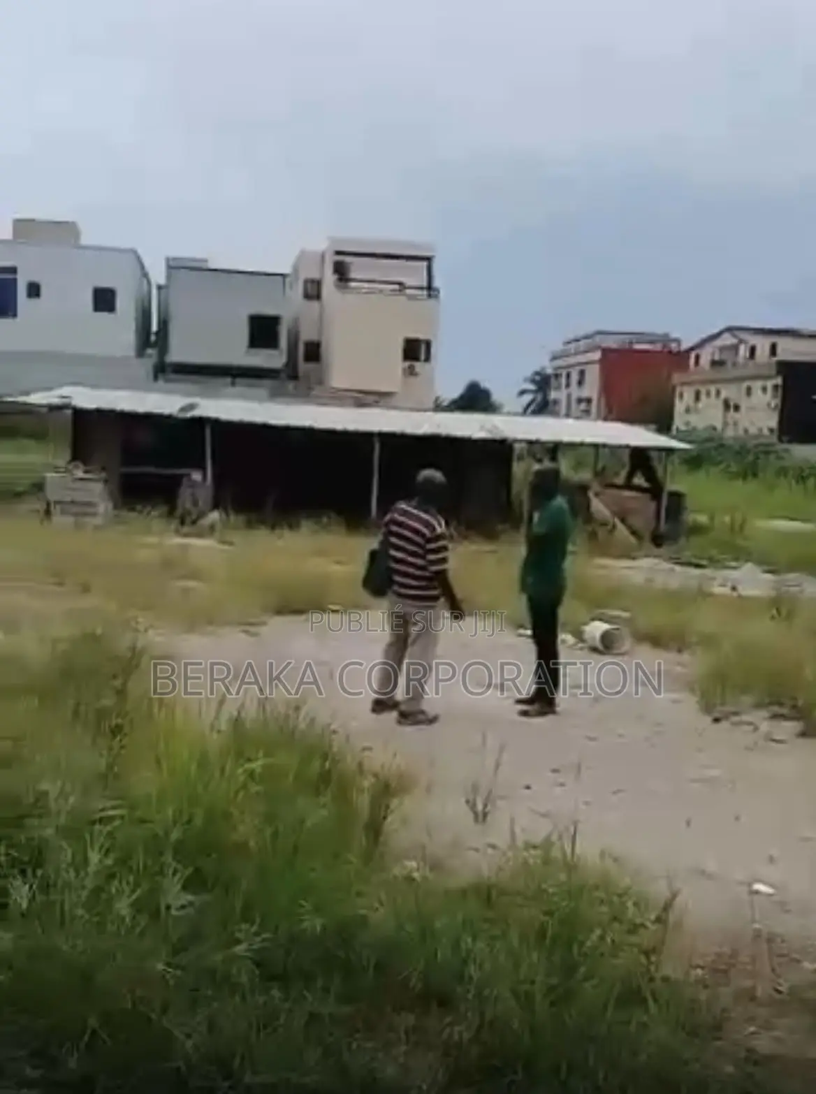  TERRAIN À LOUER – COCODY  Entre École De Police Gendarmerie 