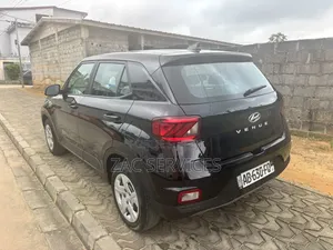 Hyundai Venue 2021 Noir
