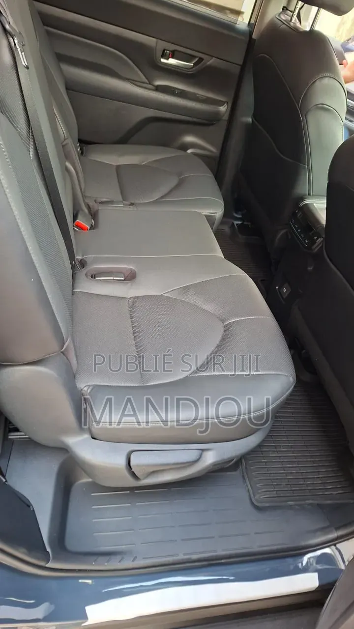 Nouveau Toyota Grand Highlander 2026 Bleu