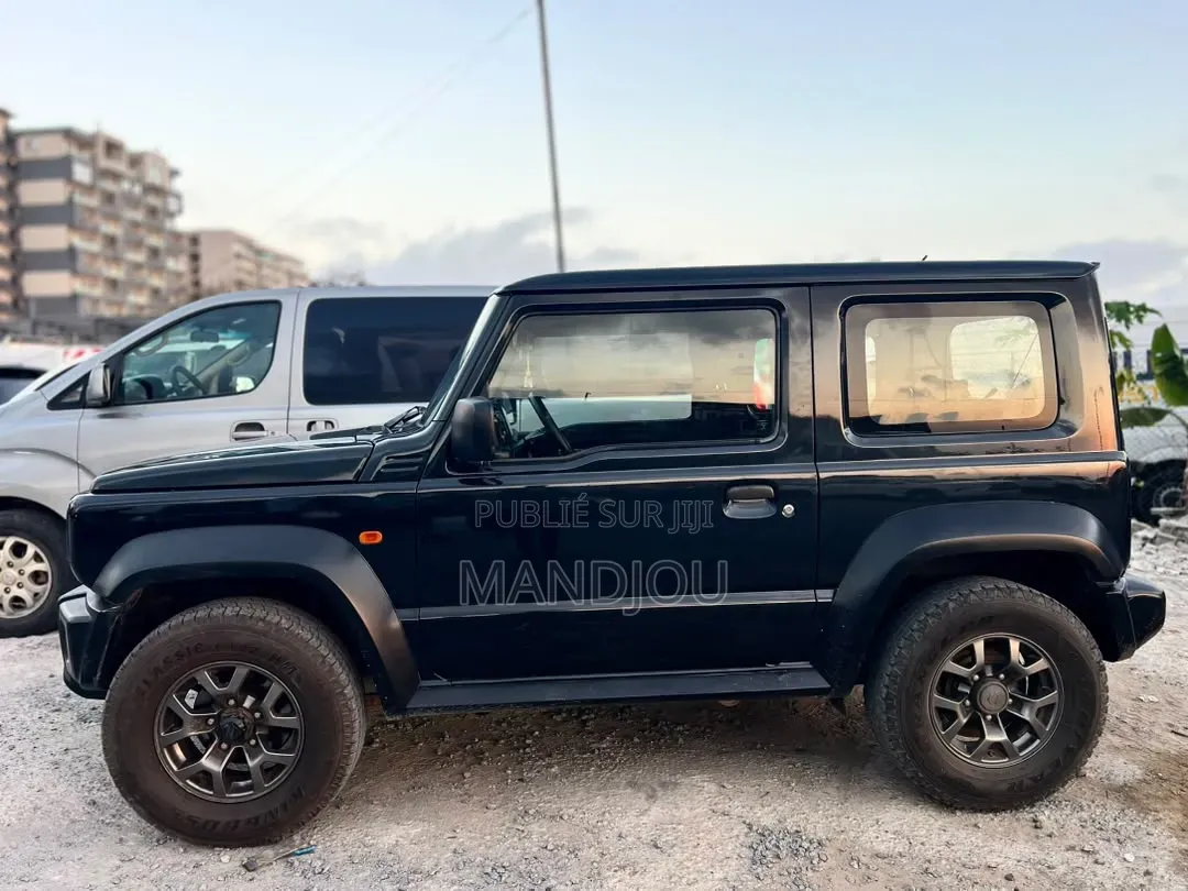 Suzuki Jimny 2022 Noir