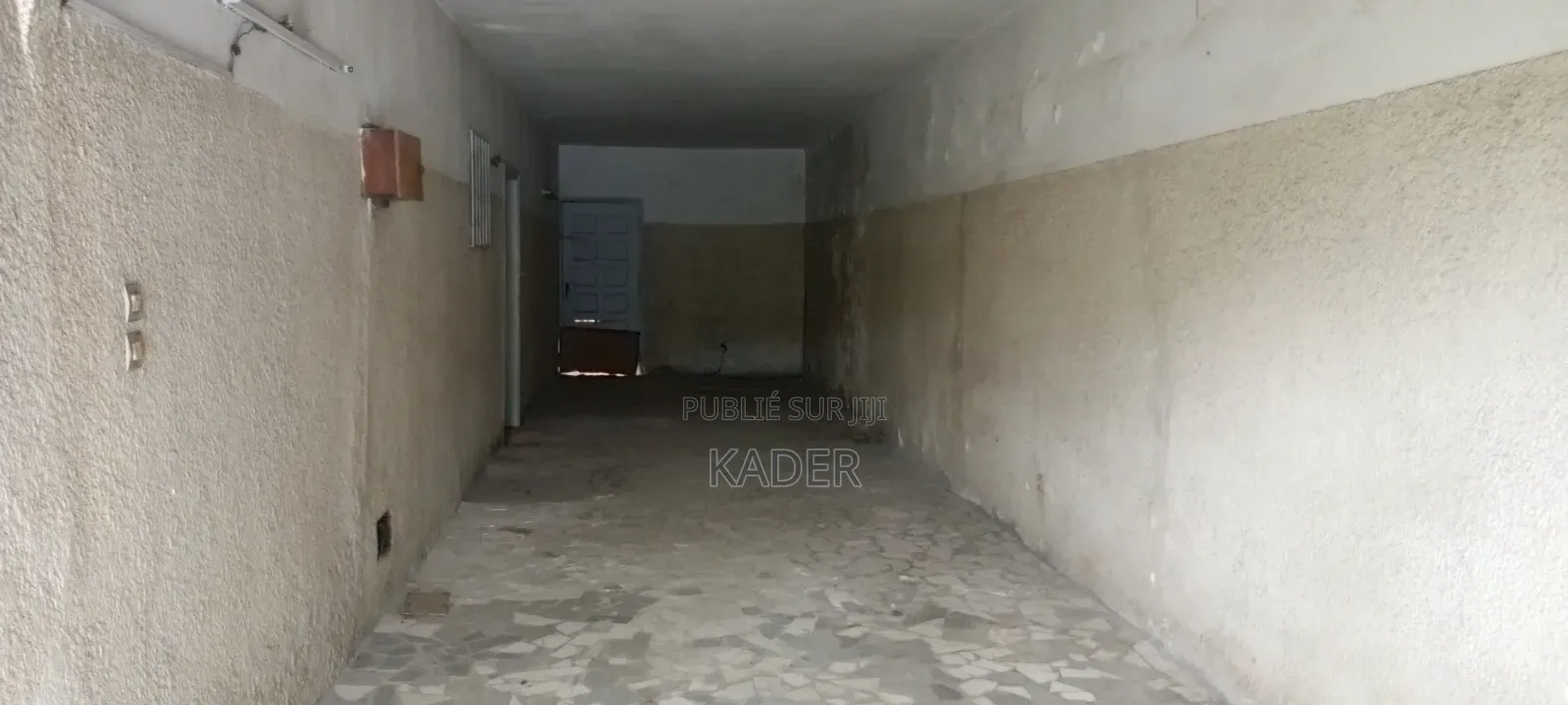 11chbre Maison dans Ahondjon Kader, Yopougon à Vendre