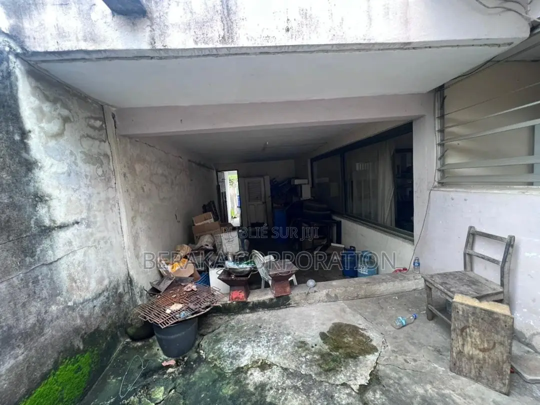 VENTE – COCODY MERMOZ Derrière Le Lycée Français Jean Mermoz