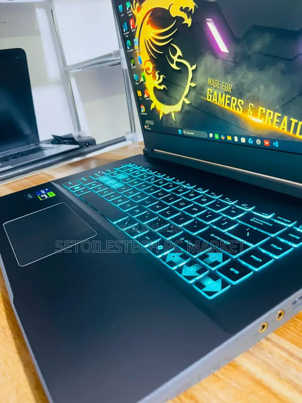 Nouveau Ordinateur portable MSI GF75 Thin 16GB Intel Core i7 SSD 512GB