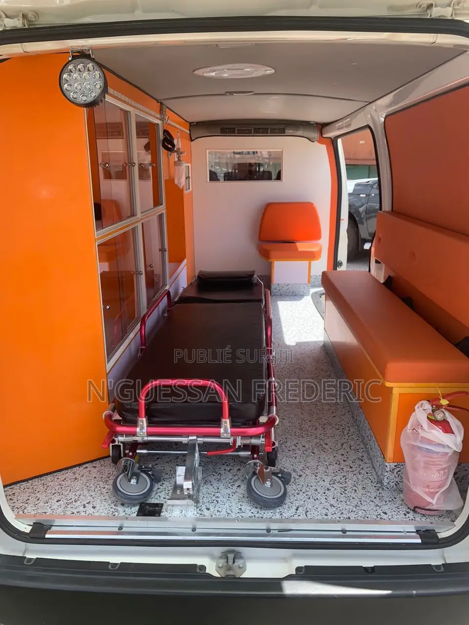Nouveau Toyota HiAce 2026 Blanc