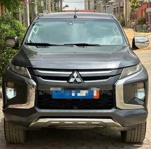 Mitsubishi L200 2022 Noir Mat