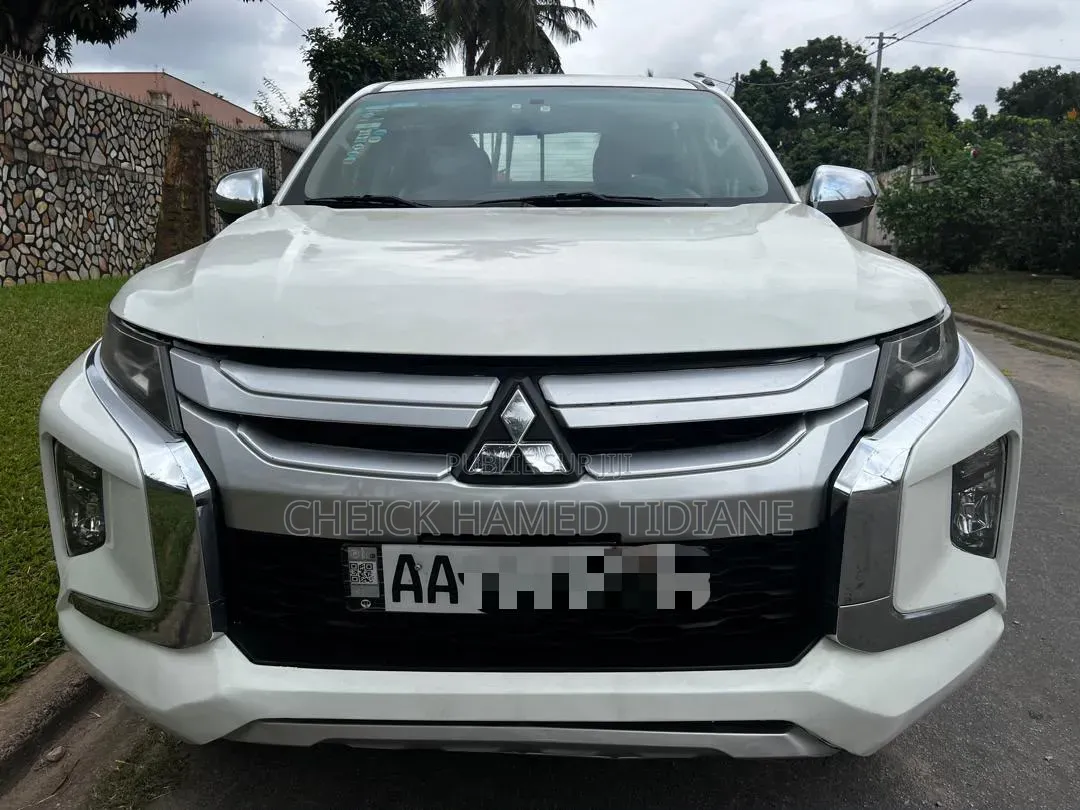 Mitsubishi L200 2022 Blanc