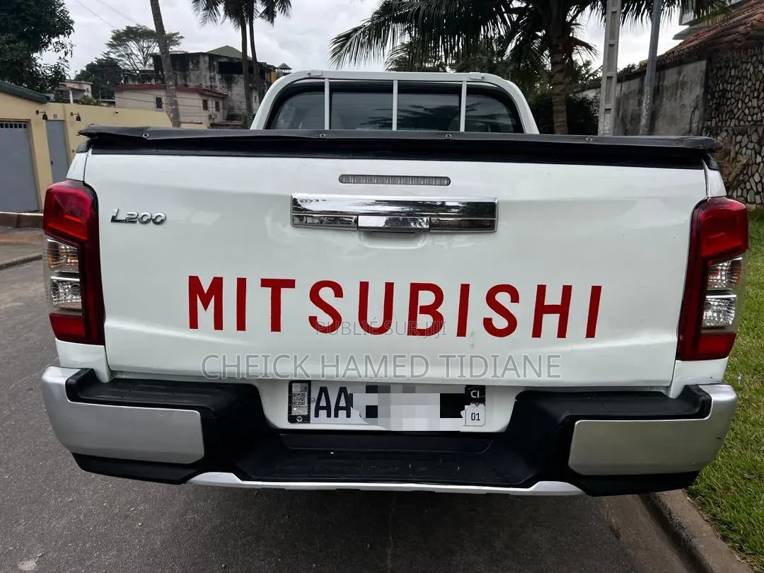 Mitsubishi L200 2022 Blanc