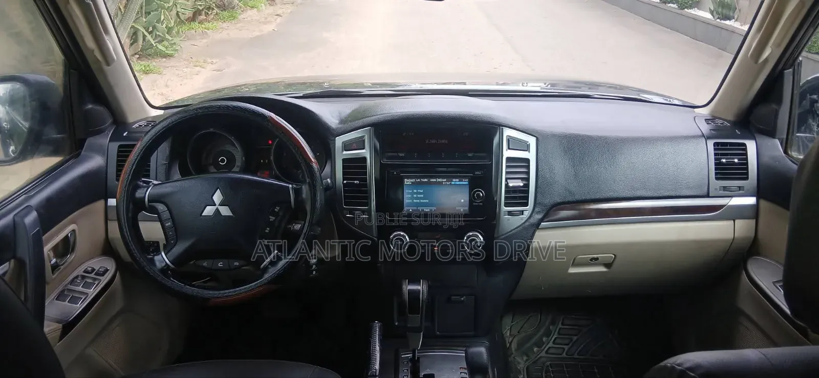 Mitsubishi Pajero V90 3.0 V6 GL 2018 Gris