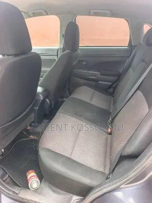 Mitsubishi Outlander 2019 Gris