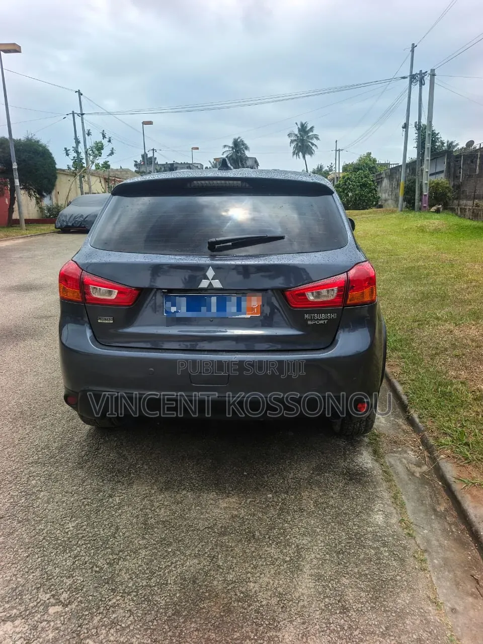 Mitsubishi Outlander 2019 Gris