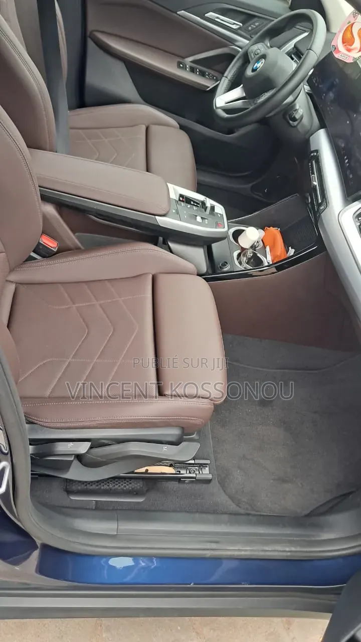 Nouveau BMW X1 2025 Bleu