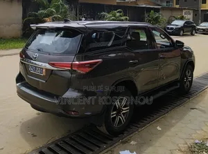 Toyota Fortuner 2019 Marron