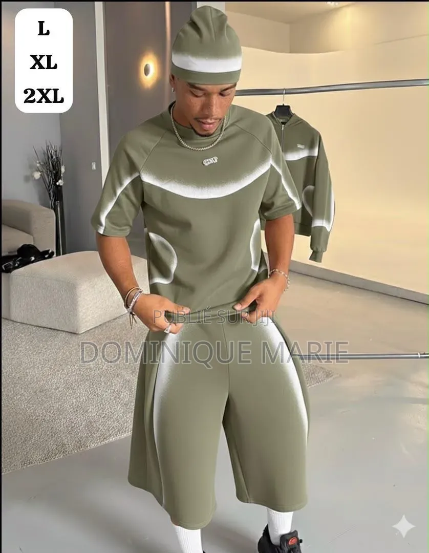 Vente Aussi Des Vêtements Homme Ou Femme