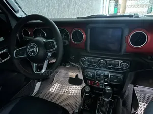 Jeep Wrangler Rubicon 392 4 Door 4x4 2023 Gris
